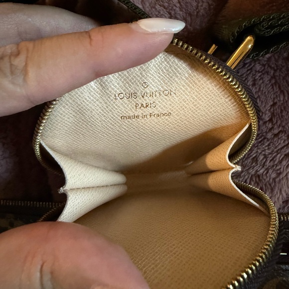 Louis Vuitton Multi Pochette Accessories - Picture 8 of 13